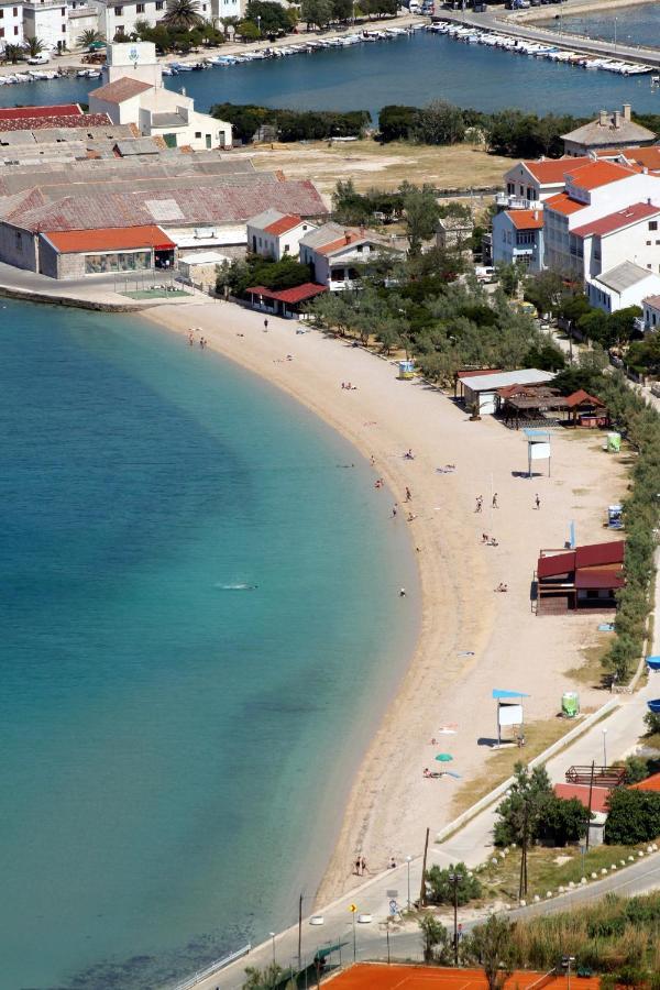 Apartments By The Sea Pag - 11778 Pag Town Eksteriør bilde